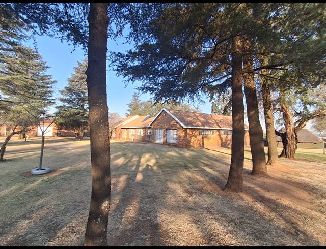 85,653M² FARM FOR SALE IN FALCON RIDGE